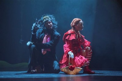 Photo 3 de La folle histoire du petit chaperon rouge