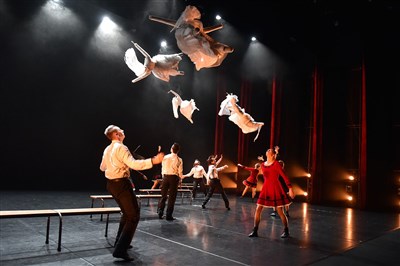 Photo 2 de Amor - Compagnie Grenade, Josette Baïz