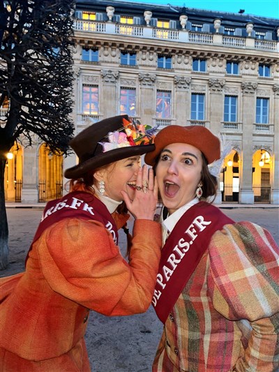 Photo 3 de Visite guidée insolite : Montmartre est une fête, paillettes et pénombre | par Gabrielle Arnault-Lazard