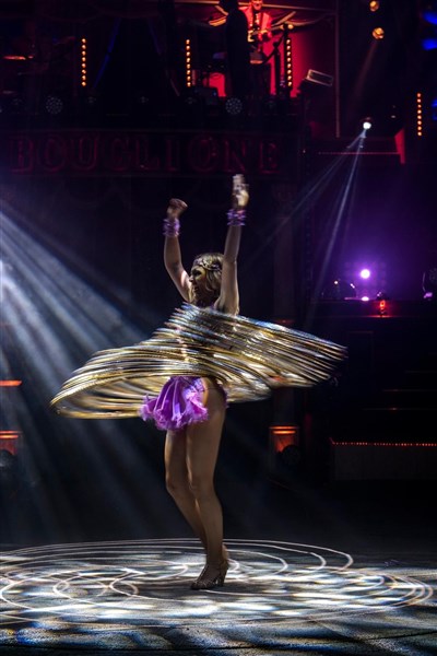 Photo 2 de Le Cirque d'Hiver Bouglione dans Surprise