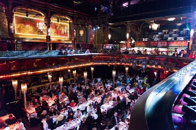 salle et mezzanine