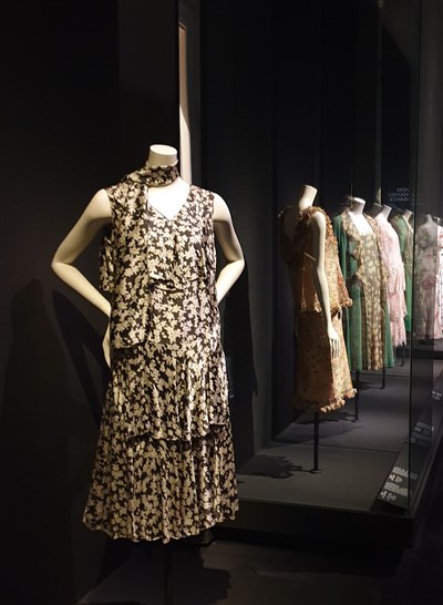 Photo 2 de Visite Guidée : Gabrielle Chanel, Manifeste de mode | par Caroline Bujeau