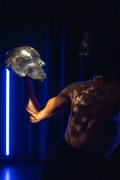 Photo 2 de Danser / Conjurer le sort