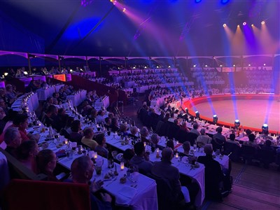 Photo 2 de Dîner-spectacle sous le chapiteau Arlette Gruss à Paris