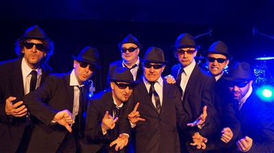 Photo 3 de The Blues Brothers American Show by The Real Eight Killers