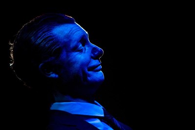 Photo 5 de La vie et la mort de J. Chirac Roi des Français