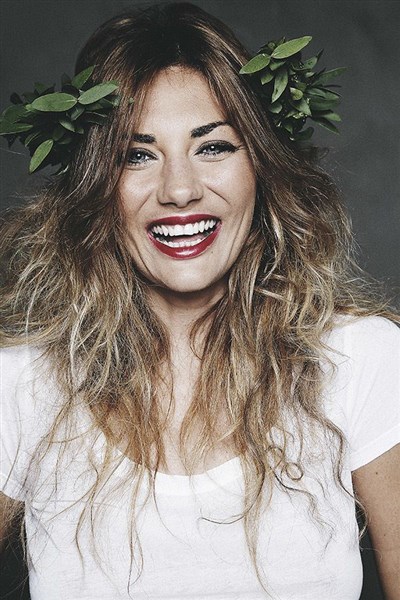 Photo 2 de Ariane Brodier dans Mytho