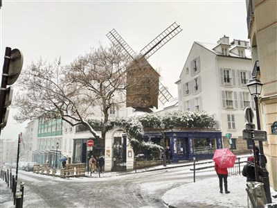 Le Moulin de la Galette, ancien repère des Apaches 