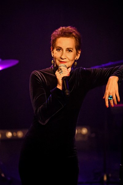 Photo 1 de Caroline Loeb dans Chiche !