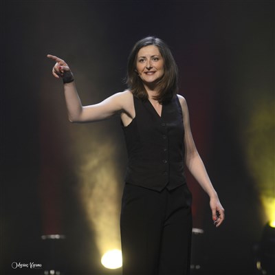 Photo 5 de Aurélia Decker dans Femme toi-même !