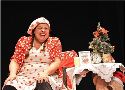 Photo 2 de Mère Noël part en tournée