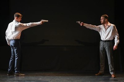 Photo 1 de Antigone et les autres