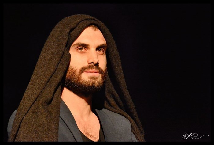 Photo de Stan dans Quelque chose en nous de De Vinci