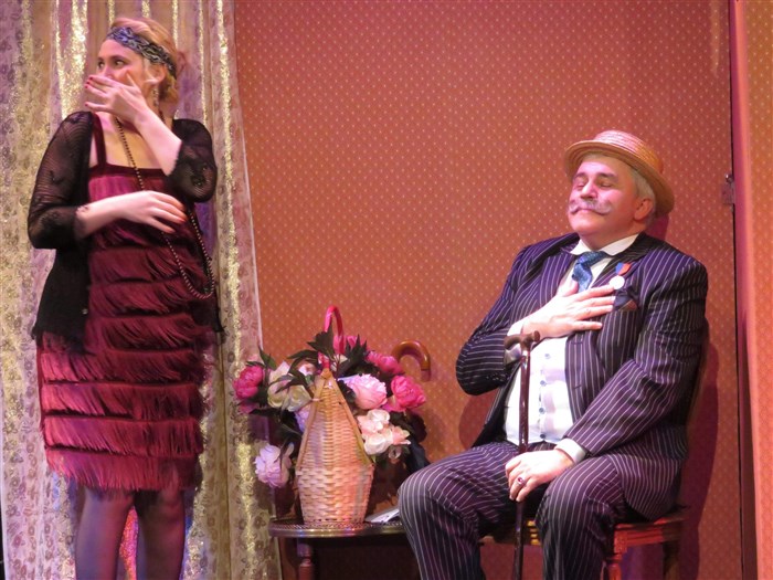 Photo de Un fil à la patte