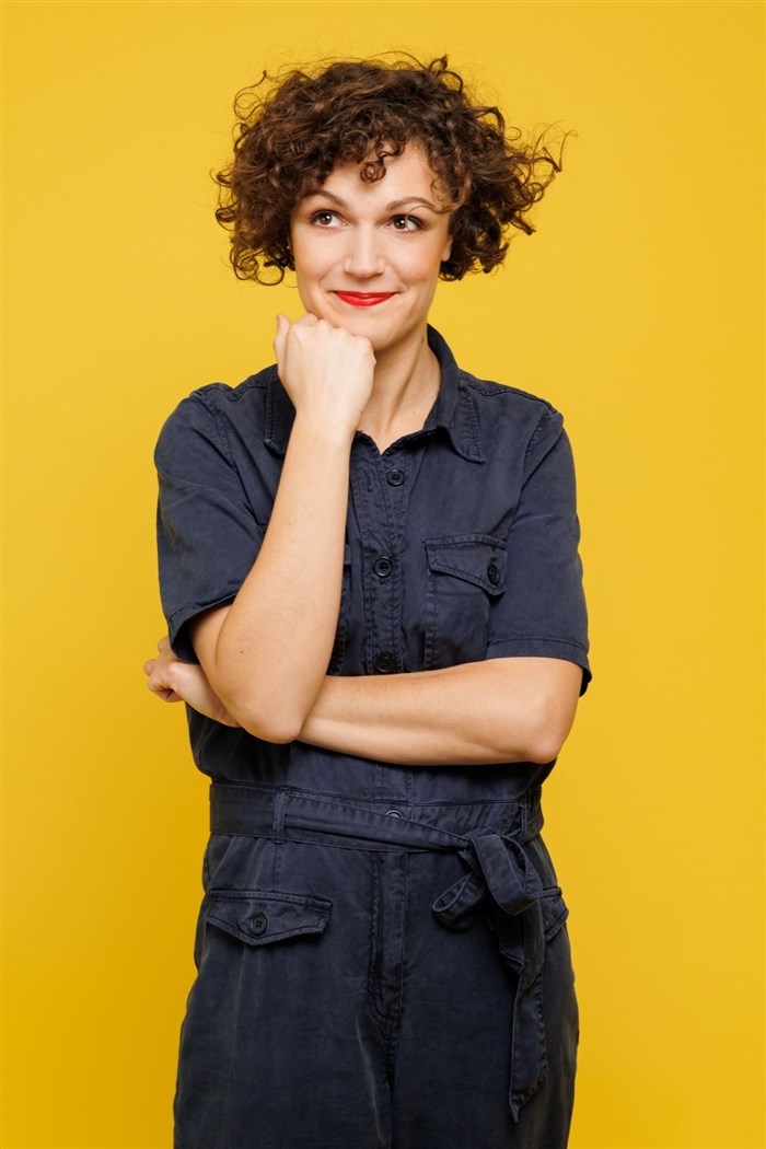 Photo de Marion Pouvreau dans Mais t'as quel âge ?!