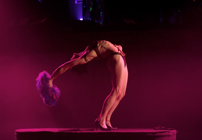 Photo de Cabaret Décadent - Revue Electrique n°68