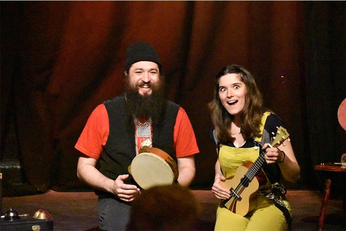 Photo de Boutchou et le grand ours blanc