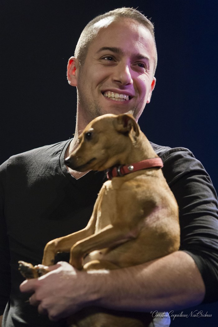 Photo de Tony Atlaoui dans One Man Dog | la dernière