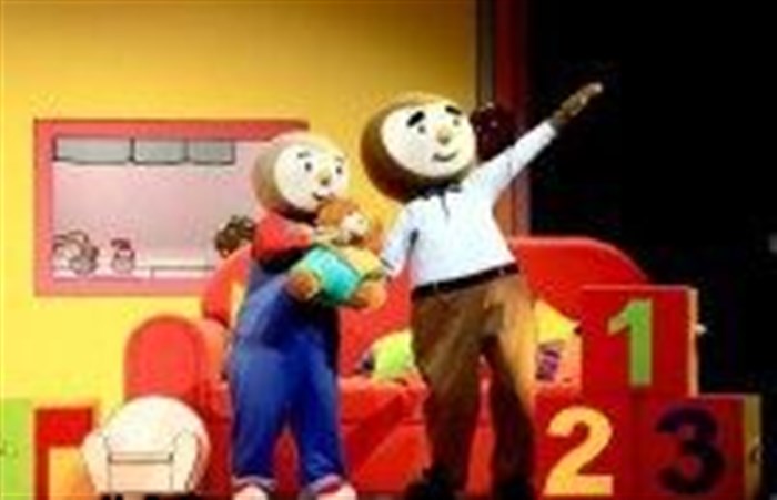 Photo de T'choupi fait son spectacle