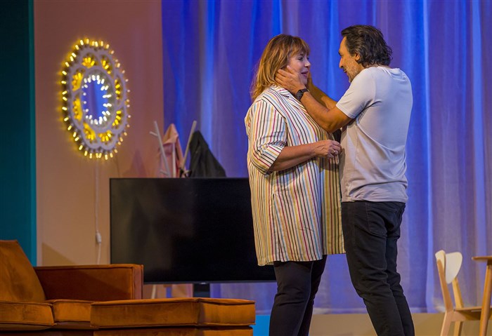 Photo de Je préfère qu'on reste ensemble | avec Michèle Bernier et Olivier Sitruk