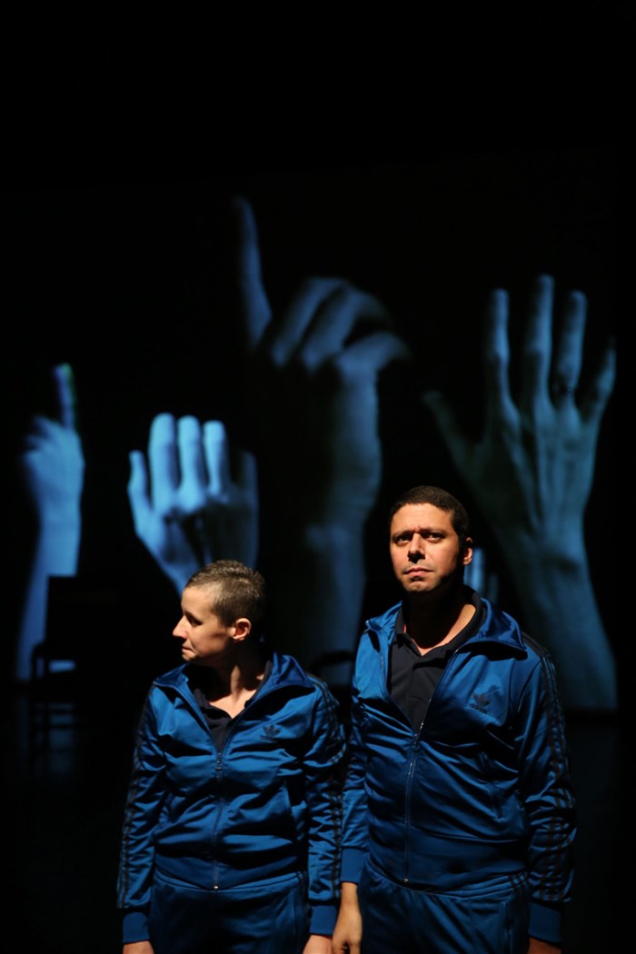 Photo de Les deux frères et les lions