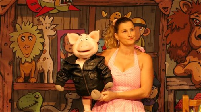 Photo de Ambre et les jouets magiques