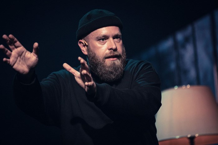 Photo de Yann Marguet dans Exister, définition