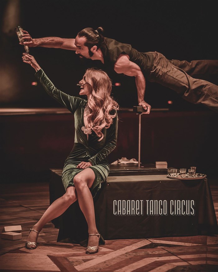 Photo de Cabaret Tango Circus et Milonga sous chapiteau