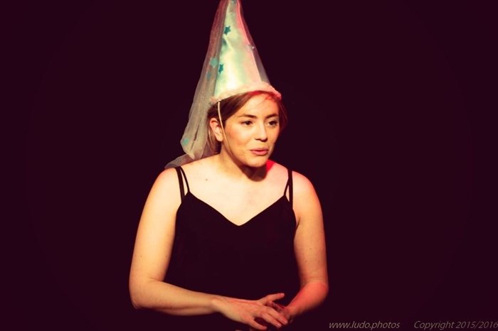 Photo de Lisa Chevallier dans Trop conne, trop conne