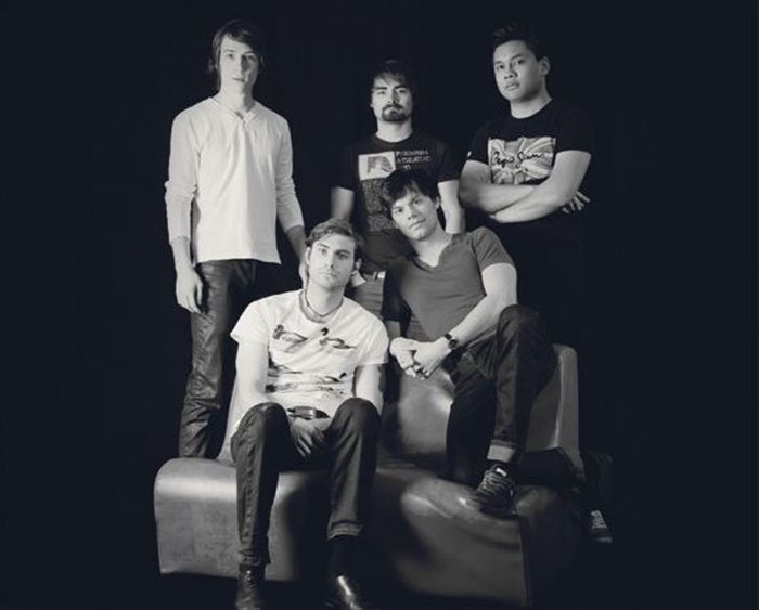 Photo de Puggy + Gush + The Probs
