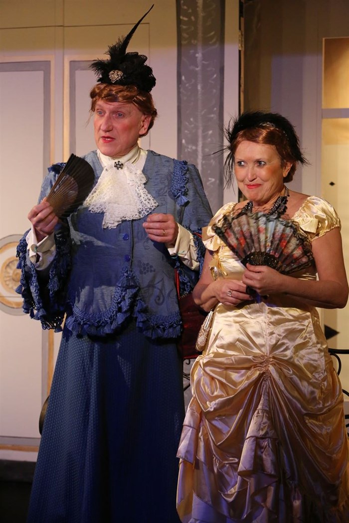 Photo de Un mari idéal