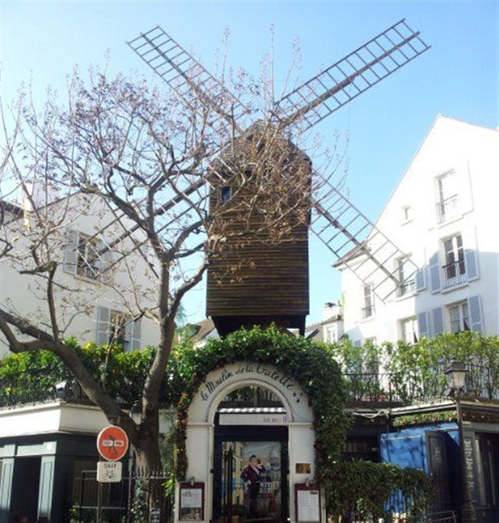 Photo de Visite guidée : Visite insolite de montmartre | par Claire de Montmartre