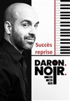Stéphane Resche dans Daron. Noir. (père, mec, fils) - Théo Théâtre - Salle Plomberie