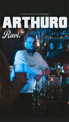 Arthuro dans Ravi - La Relève