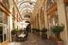Visite guidée : Quartier du Palais-Royal et somptueuses galeries parisiennes - Place Colette 