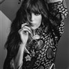 Lou Doillon - Carré Belle-Feuille