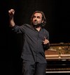 André Manoukian dans Les notes qui s'aiment - Théâtre Madeleine-Renaud