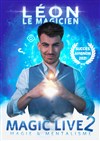 Léon Le magicien dans Magic Live 2 - Le Paris - salle 2