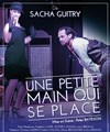 Une petite main qui se place - Le Théâtre des Muses