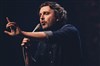 Alex Vizorek dans Deux 1/2 - Théâtre Madeleine-Renaud