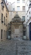 Balade commentée : les fontaines de Saint Paul | par Gilles Henry - Métro Saint Paul