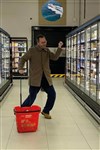 Comment échapper à la tristesse et trouver de la légèreté là où on ne l'attend pas ? - Théâtre de la Commune - Centre Dramatique National d'Aubervilliers