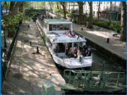 Croisière sur la Seine et le canal Saint Martin | Du Musée d'Orsay au Parc de la Villette Bateau Paris Canal Affiche