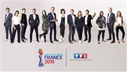 Mag Coupe du monde féminine avec Denis Brogniart Tour TF1 Affiche