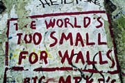 The world is too small for walls Atelier du plateau Affiche