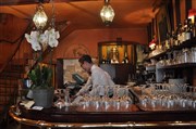 Déjeuner aristocratique, historique et littéraire Restaurant La Petite Chaise Affiche