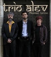 Trio Alev Centre Mandapa Affiche