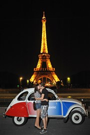 Spécial By Night : Visite de Paris en 2CV | par Paris Authentic Place de la Bastille Affiche