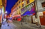 Visite guidée : Visite découverte du quartier du Faubourg Saint-Antoine | par Voyageur à Paris Mtro Faidherbe-Chaligny Affiche