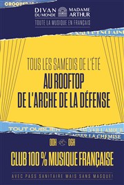 Le Club 100% en Francais sur le toit de la Grande Arche de la Defense Espace Grande Arche Paris - La Dfense Affiche